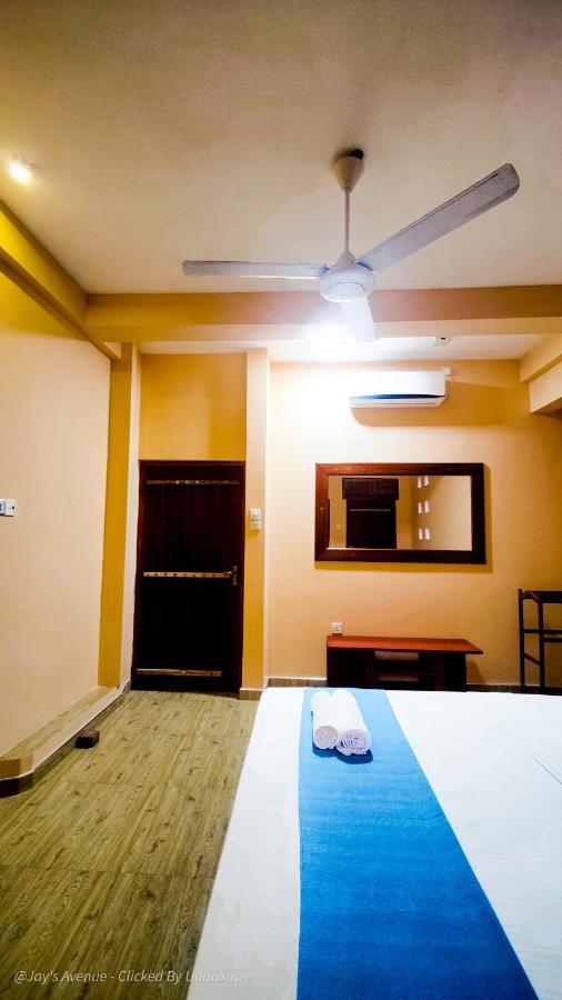 Jay'S Avenue Udawalawe Exterior foto