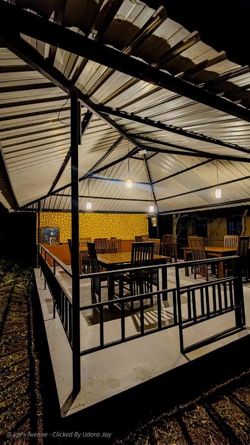 Jay'S Avenue Udawalawe Exterior foto