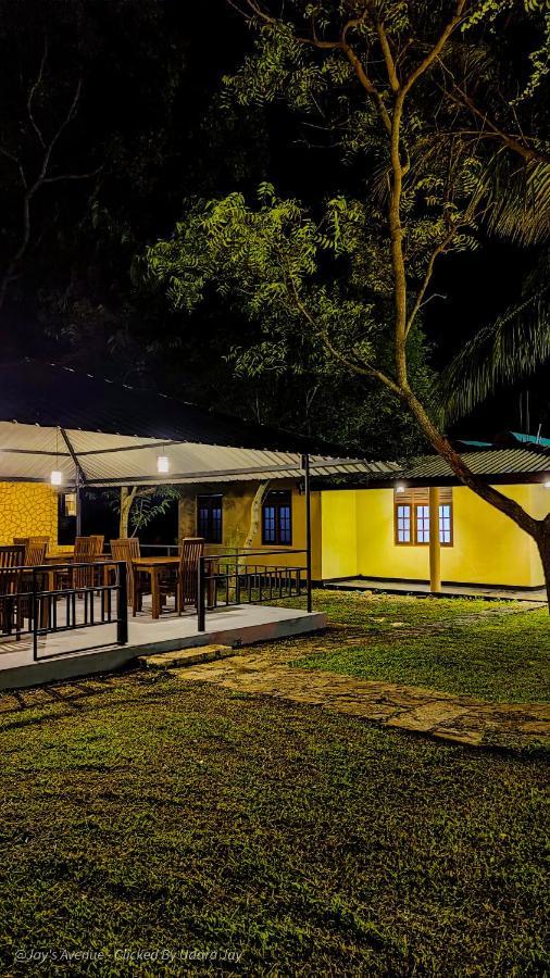 Jay'S Avenue Udawalawe Exterior foto