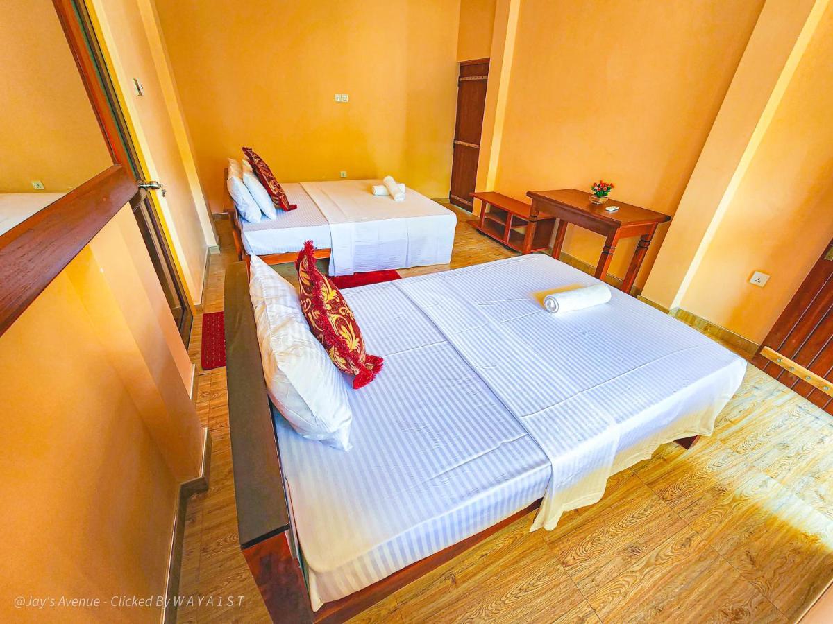 Jay'S Avenue Udawalawe Exterior foto