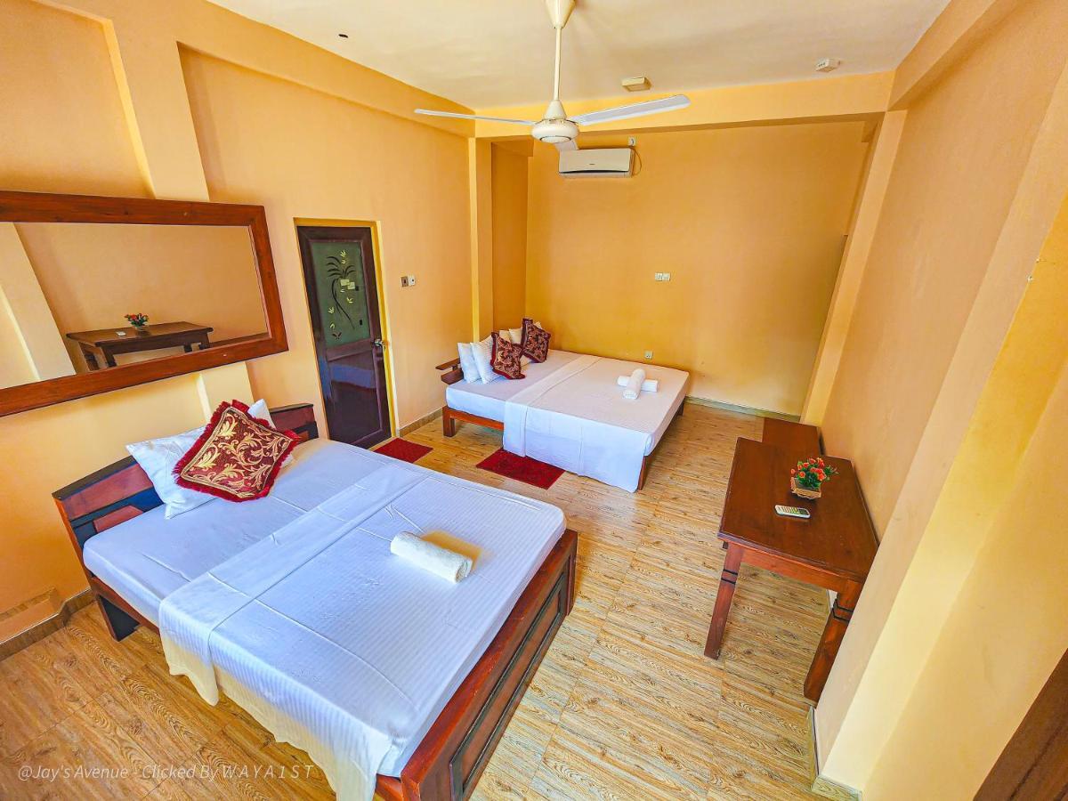 Jay'S Avenue Udawalawe Exterior foto