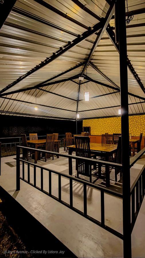 Jay'S Avenue Udawalawe Exterior foto