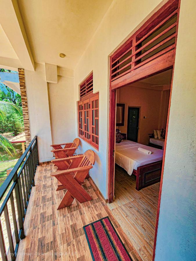 Jay'S Avenue Udawalawe Exterior foto